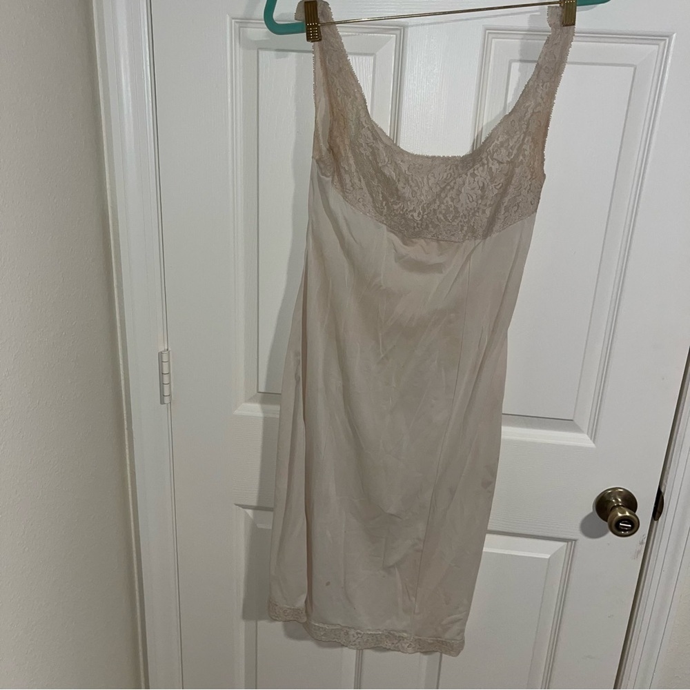 Vintage cream lace slip full long small medium S M retro dress
